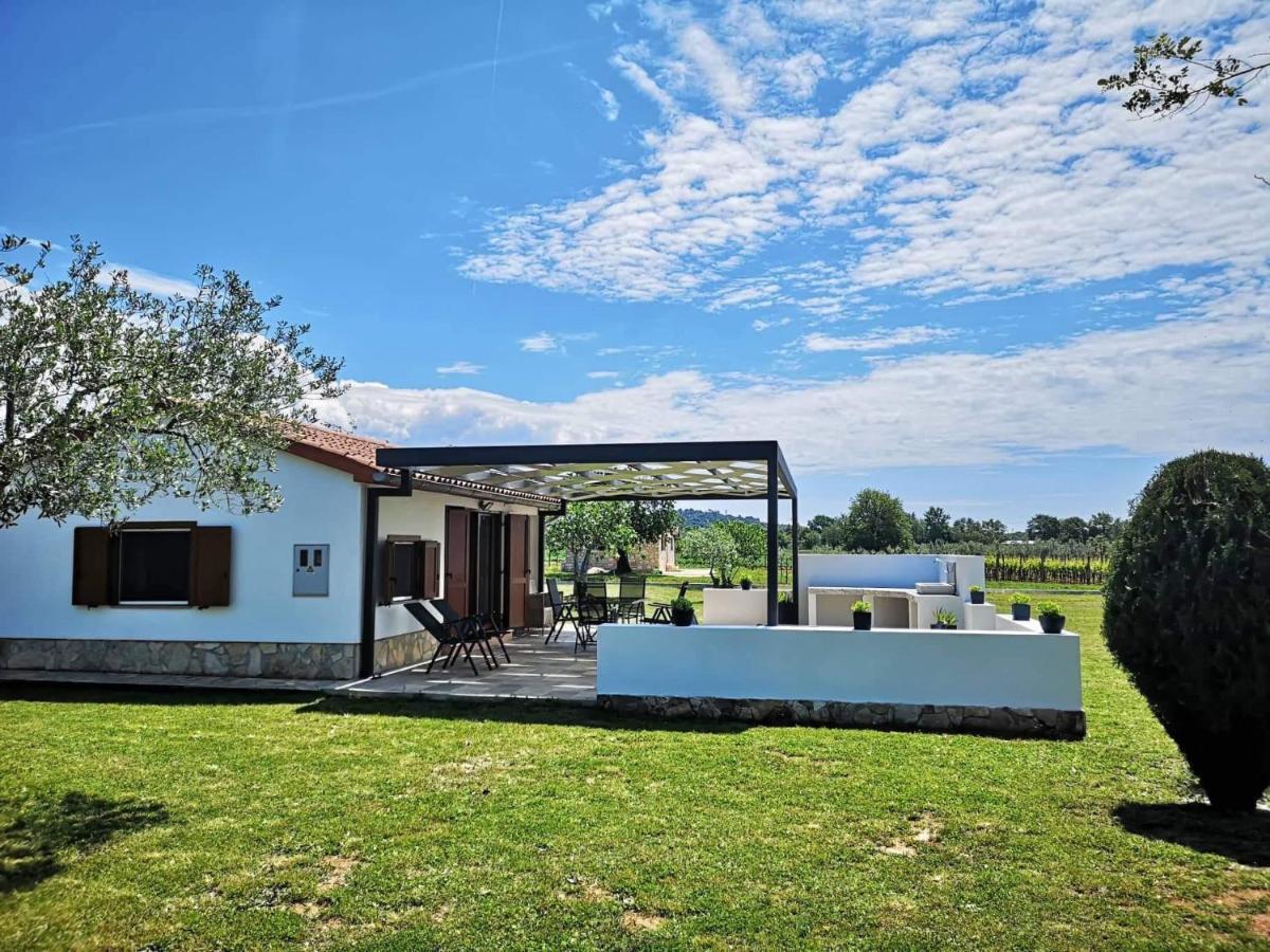 רוביני Villa Leo מראה חיצוני תמונה